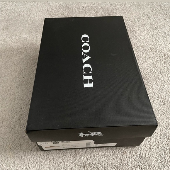 Coach Citysole Skate Sneaker With Heart Print in size 6.5 US - Picture 14 of 16